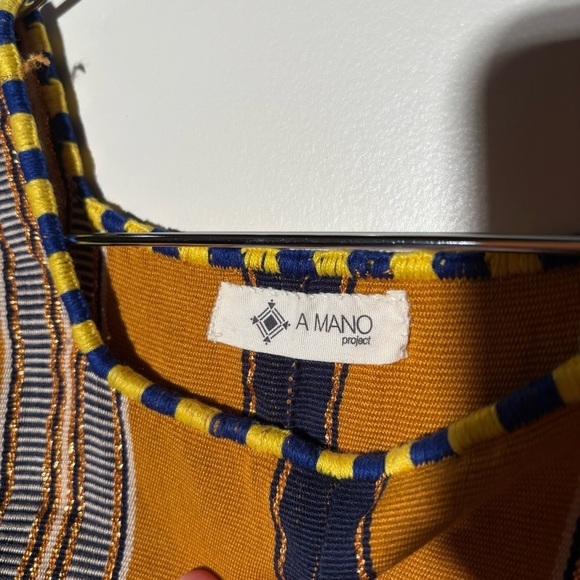 A Mano Project Handmade Huipil - Picture 2 of 5